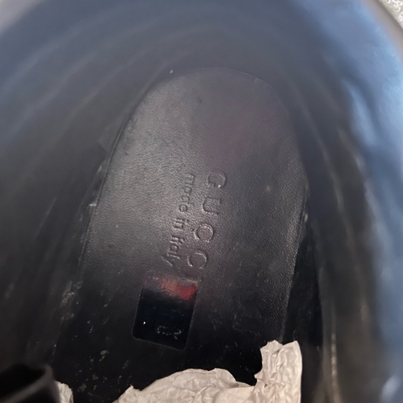 GUCCI GG EMBOSSED SNEAKERS/BOOTS MEN’S SIZE 6 OR WOMEN’S SIZE 9 M … WITH DEFECTS - Picture 10 of 16